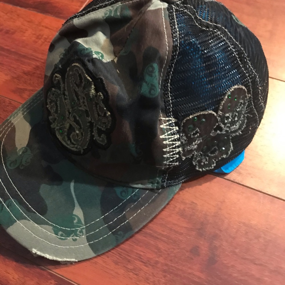 Camo hat